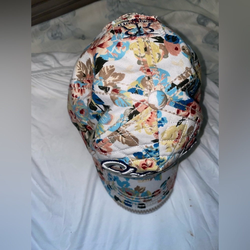 Robin‎ Ruth Chicago Baseball Cap-OS-Floral - Picture 3 of 9